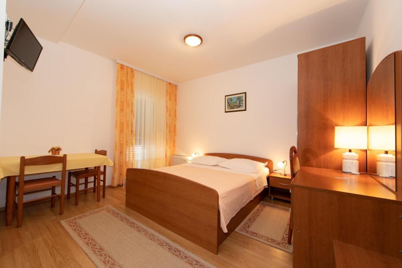 Apartmani Biser Tučepi Dış mekan fotoğraf