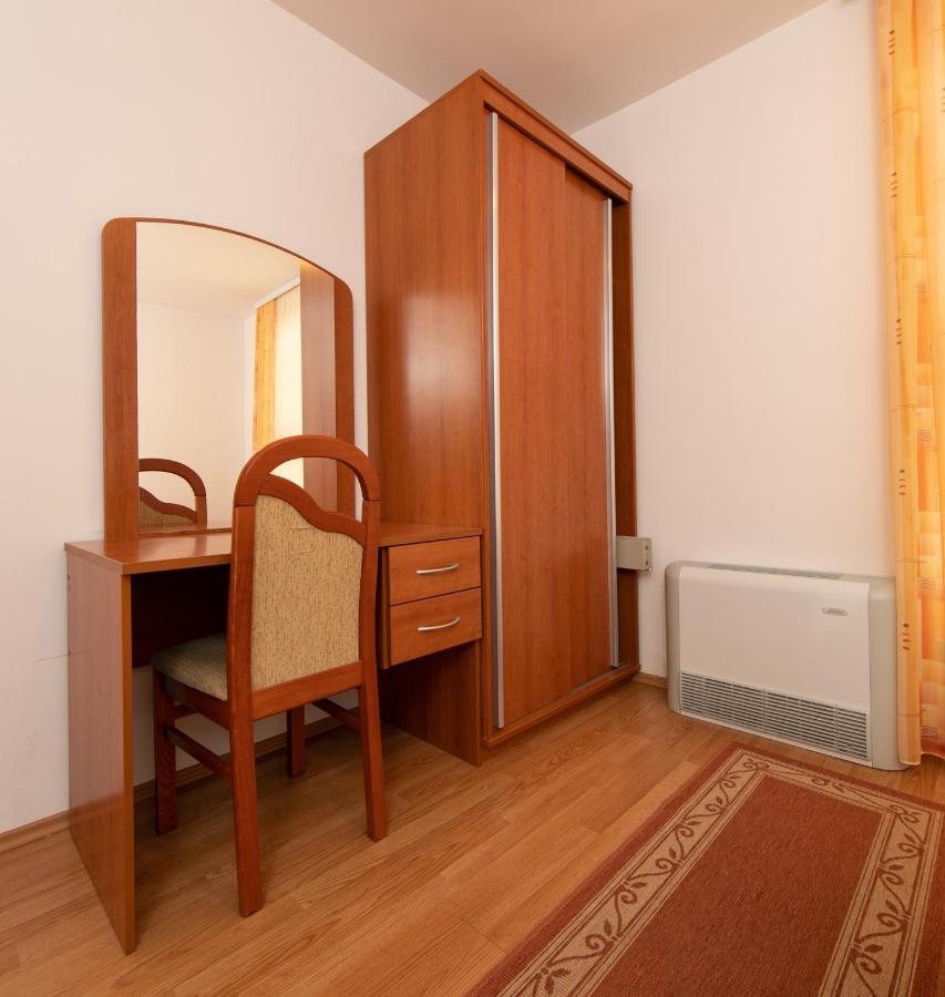 Apartmani Biser Tučepi Dış mekan fotoğraf